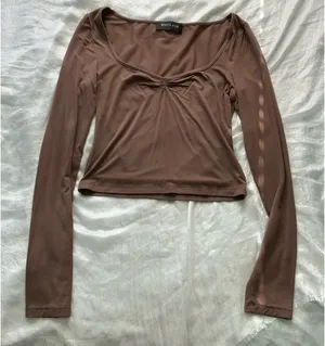 White Fox Brown Cropped Long Sleeve thumbnail 1