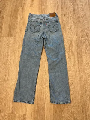 levi’s jeans  thumbnail 3