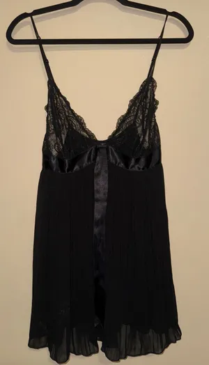 Victoria's Secret Black Lace Pleated Babydoll Chemise Lingerie XL Dark Romance thumbnail 1