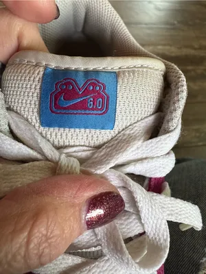 Nike Women’s Dunk Low 6.0 'Rave Pink' sneakers size 8.5 thumbnail 4