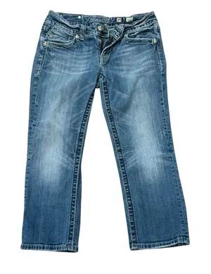 Miss Me Capri Size 29 Flap Back Pocket Bling Cross Grunge Y2K Denim Jeans thumbnail 1