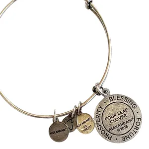 EUC Alex And Ani Shamrock Bracelet Silver thumbnail 4
