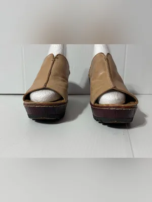 b.o.c. Leather Wedge Slide Sandals women size 8 M thumbnail 5