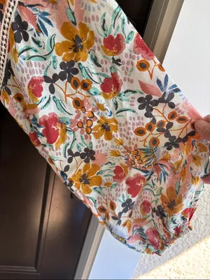 EUC Anthropologie Maeve Nikki Peasant Top Size Medium thumbnail 4