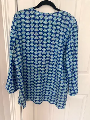 Lilly Pulitzer Blue Shell-Print Tunic with Pink Trim thumbnail 3