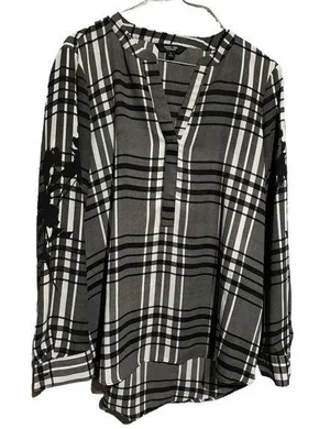 Simply Vera Wang Plaid Detailed Button Up Flannel Half Shirt Pullover thumbnail 1