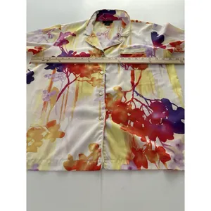 Natori Pajama Top Womens Medium Multicolor Floral Lounge Silky Button Up thumbnail 7