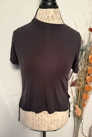 Lululemon Ribbed‎ Cropped Tee Black Side Tie Short Sleeve Women's Top thumbnail 1
