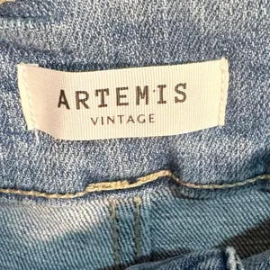 Artemis Vintage Flare Jeans 15/31 Light Wash Double Button High Rise Stretch‎ thumbnail 3