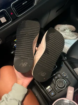 New Balance Shoes thumbnail 3