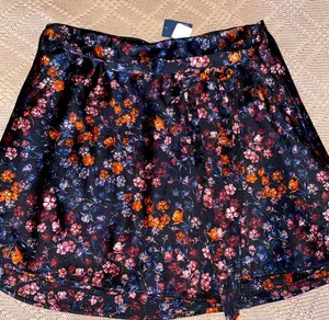 Abercrombie and fitch skirt thumbnail 1