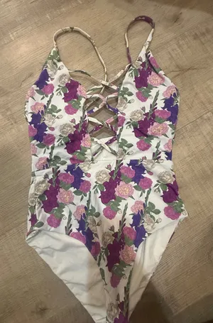 Dippin' Daisy's Floral One-Piece Swimsuit - Size Small‎ thumbnail 1