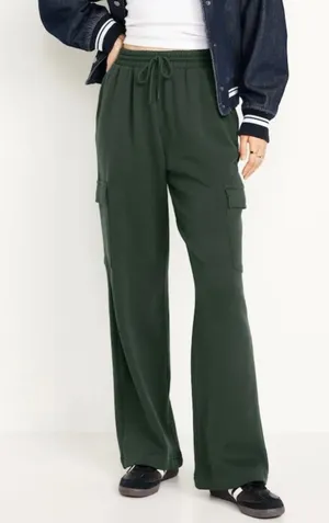 Old Navy SoComfy cargo sweatpants thumbnail 1