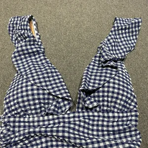 NWT J.Crew Gingham Ruched Ruffle One-Piece Swimsuit Womens Size 12 Blue White thumbnail 4