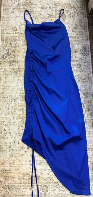 Amazon Royal blue midi dress thumbnail 3