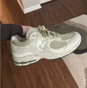 New Balance 2002R Sneakers thumbnail 6