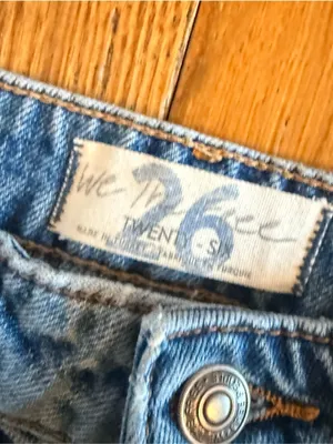 We‎ the FREE PEOPLE Straight Leg Denim Jeans My Own Lane Distressed Dark size 26 thumbnail 3