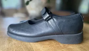 Tommy Hilfiger Black Leather Mary Jane Flats Women’s US 8.5M thumbnail 1