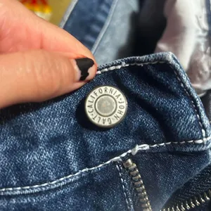 Brandy Melville Wide leg jeans thumbnail 2
