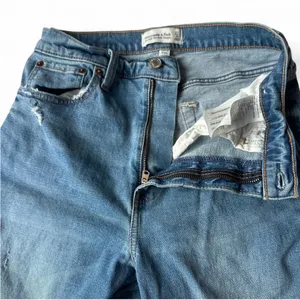 Abercrombie & Fitch Ultra High Ankle Straight jeans thumbnail 8