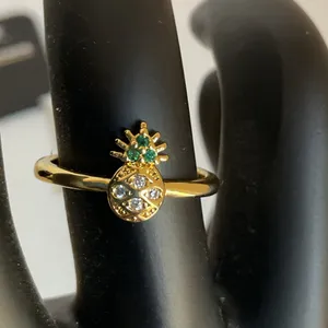 Gold-Plated Pineapple Necklace & Ring Set Sparkling Rhinestones Fashion Jewelry thumbnail 4