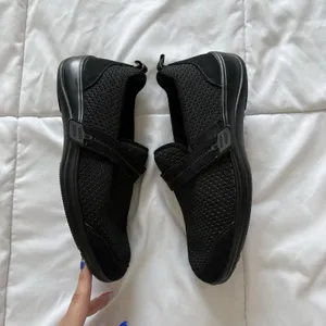 Orthofeet‎ Quincy Slip On Shoes Sneakers Womens 8 Black Comfy Workwear thumbnail 3