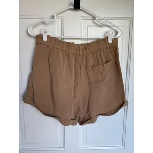 Aerie‎ Tan Paperbag Pull On Shorts Medium thumbnail 3