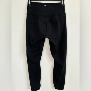 Victorias Secret Leggings Womens SmShort Black Gym Sporty Workout Active Yoga‎ thumbnail 3