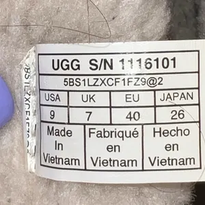 UGG Classic Tech Mini Chestnut Boots Rubber Soles Sherpa Lined Suede‎ Zip Size 9 thumbnail 10