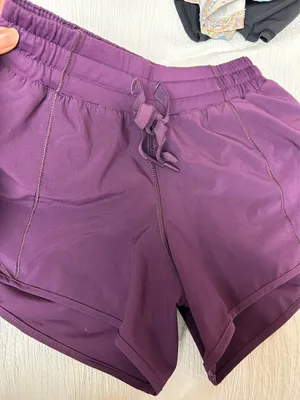 Lululemon Hotty Hot Shorts thumbnail 1