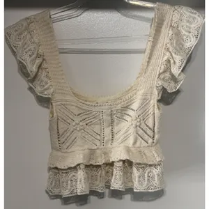 ZARA Women’s S Cream Crochet Knit Lace Ruffle Peplum Top Boho Romantic Festival thumbnail 2