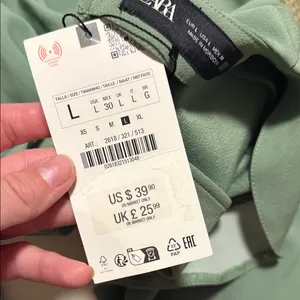NWT Zara Light Green Sleeveless cut out Top thumbnail 5