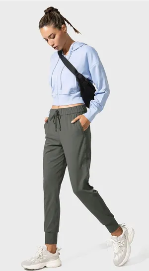 Amazon Women's Jogger Pants Size M thumbnail 1
