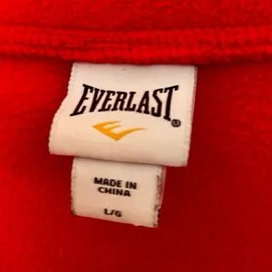 Women’s Everlast Womens Red/Orange Fleece Sz Lrg thumbnail 4