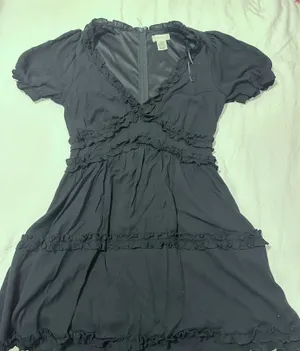 Black Dress thumbnail 1