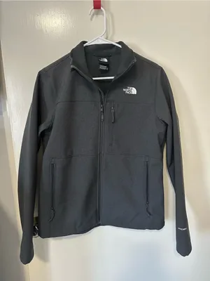 The North Face Women's Dark Gray Softshell Jacket thumbnail 8