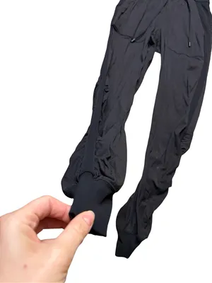 ✨ Lululemon Dance Studio Jogger‎ Black Size 0 Lightweight Relaxed Pants ✨ thumbnail 3