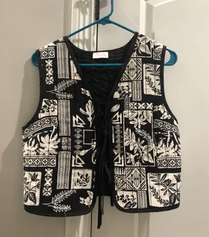 Pink lily quilted vest thumbnail 1