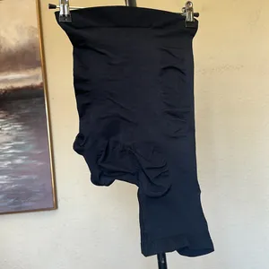 Skims Seamless SCUPLT Solution Short Left Leg Exposed Onyx BLACK NWOT $42 sz XL‎ thumbnail 6