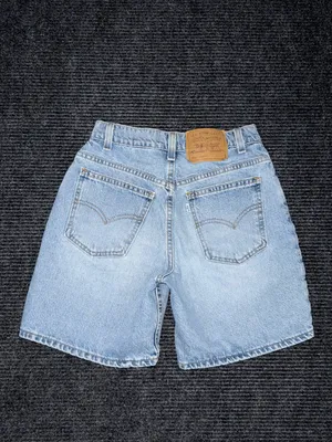 Vintage 90s Levi’s 950 Relaxed Mid Thigh Denim Shorts White Tab 5 / 25 USA Made thumbnail 2