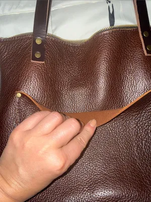 Portland Leather Tote Bag in Dark Brown - Classic Everyday Carry thumbnail 2