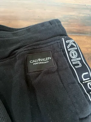 Calvin Klein Joggers thumbnail 2