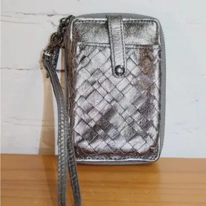 Elliott Lucca Wristlet Genuine Woven Leather Pewter Metallic Like New Condition thumbnail 4