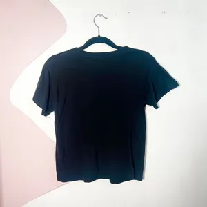 Sabrina Carpenter T-Shirt‎ Small Black Concert Tour Merch thumbnail 3