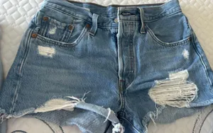 Levi's 501 High-Rise Shorts thumbnail 1