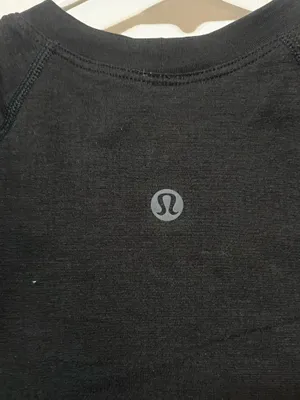 Cropped Lululemon Swiftly Tech Short Sleeve thumbnail 4