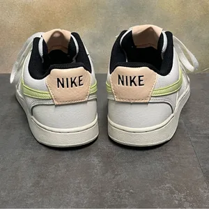 Nike Court Vision White/Green Women's Leather Tennis Shoes Size 9 thumbnail 7