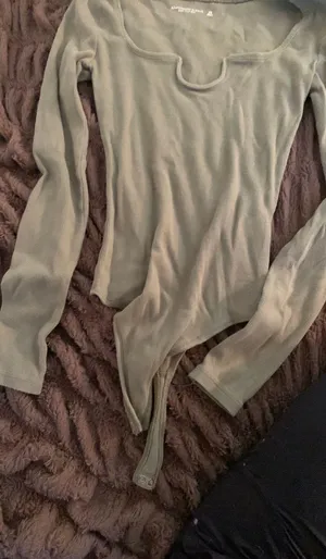 Abercrombie and Fitch bodysuit thumbnail 1
