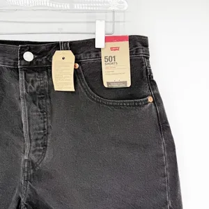 NWT‎ Levi's 501 High Waist Denim Shorts Women's Size 32 Festival Style thumbnail 3