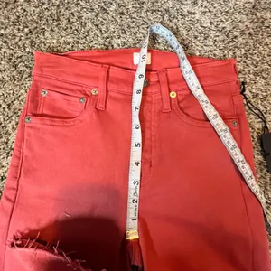 EDWIN Women‎ Coral Red High Rise Raw Hem Straight Leg Jeans Size 26 thumbnail 5